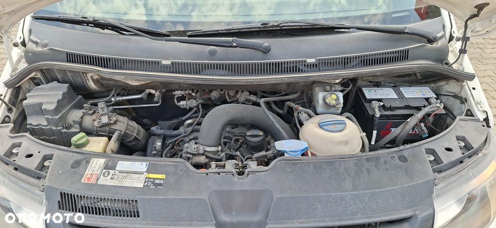 Volkswagen Transporter - 23