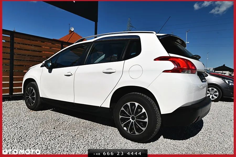 Peugeot 2008 1.6 e-HDi Allure S&S - 9
