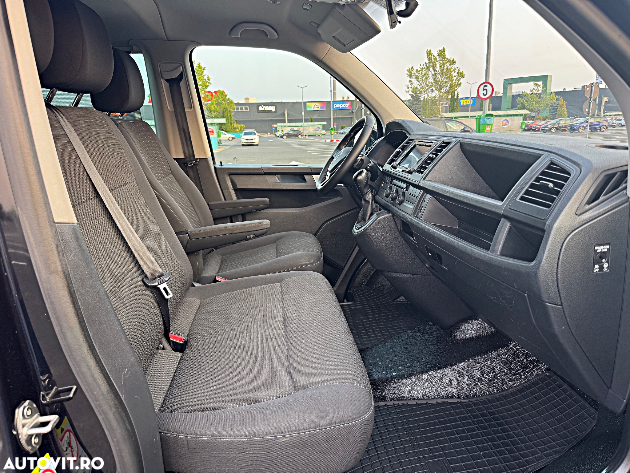 Volkswagen Caravelle T6 2.0 TDI KR Comfortline DSG - 16