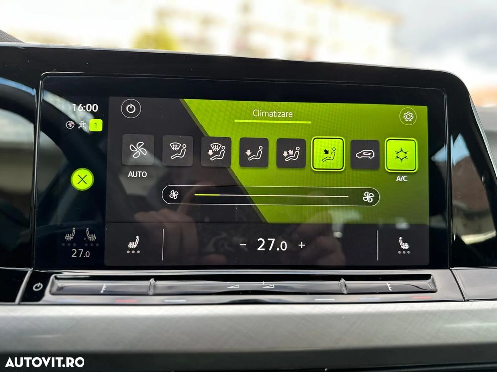 Volkswagen Golf Variant 2.0 TDI 116CP DSG Life - 27