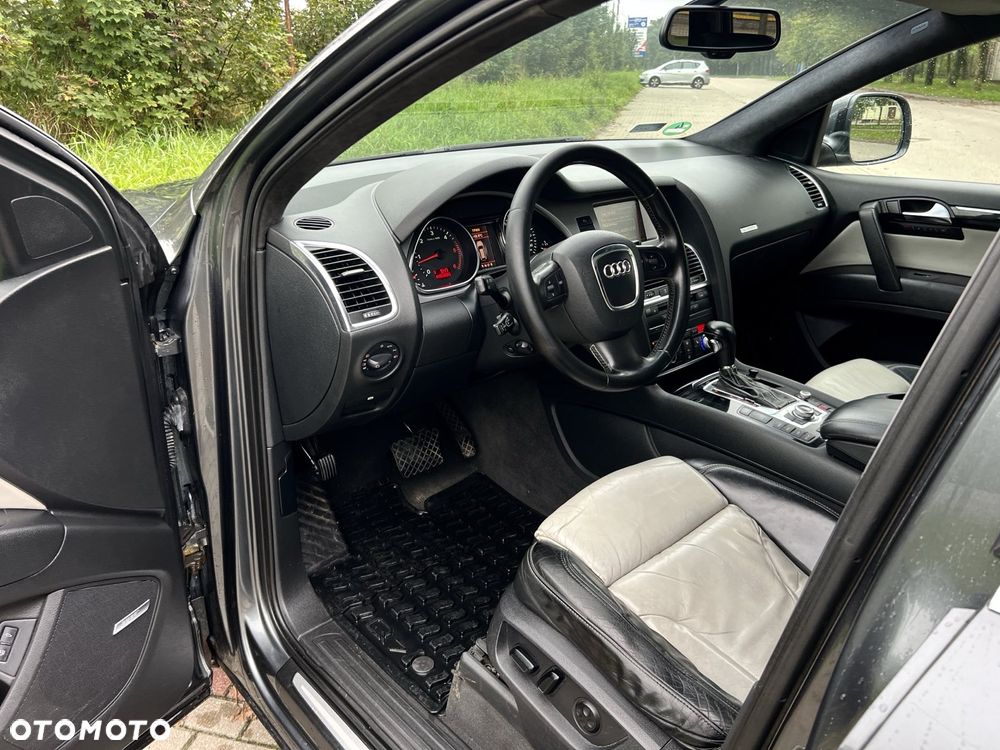 Audi Q7 - 5