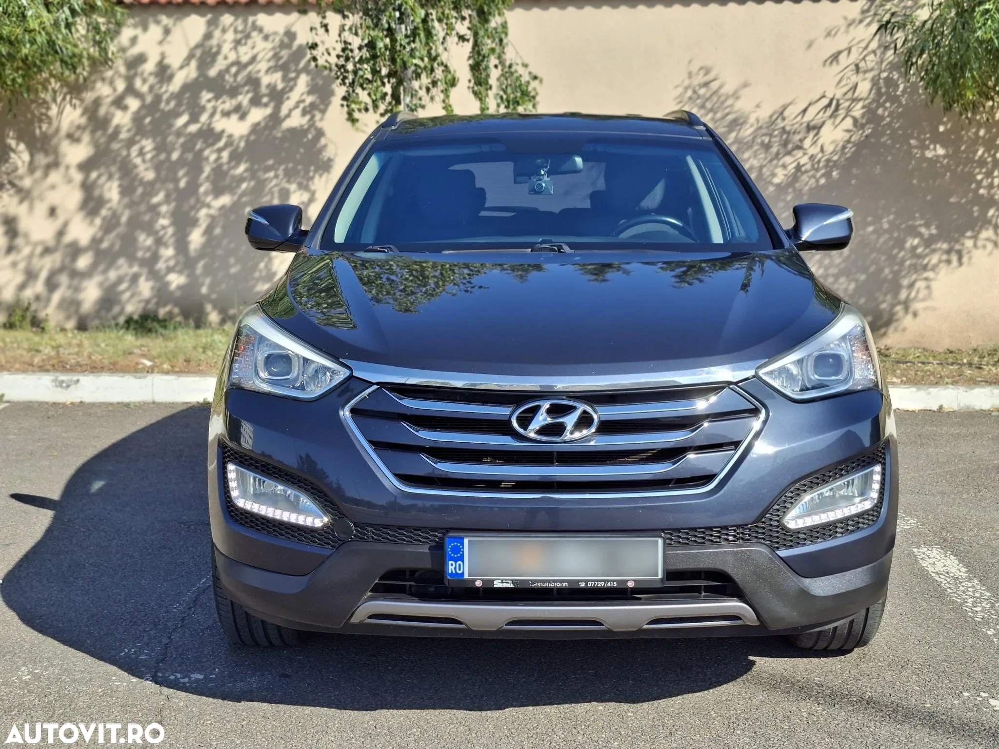 Hyundai Santa Fe - 2