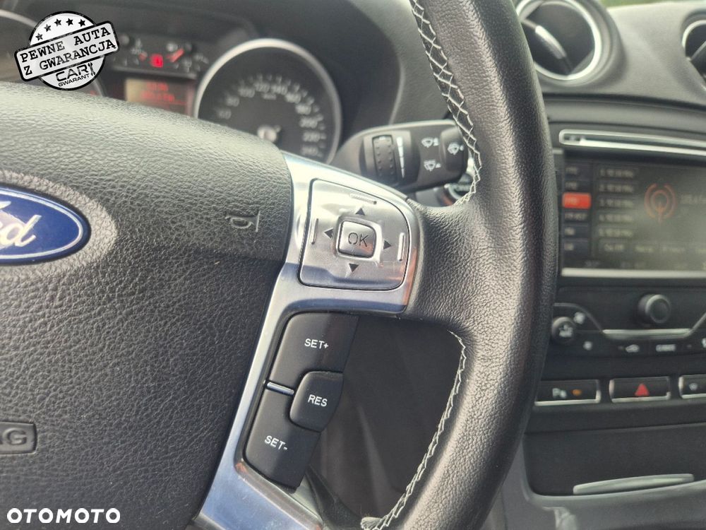 Ford Mondeo - 25
