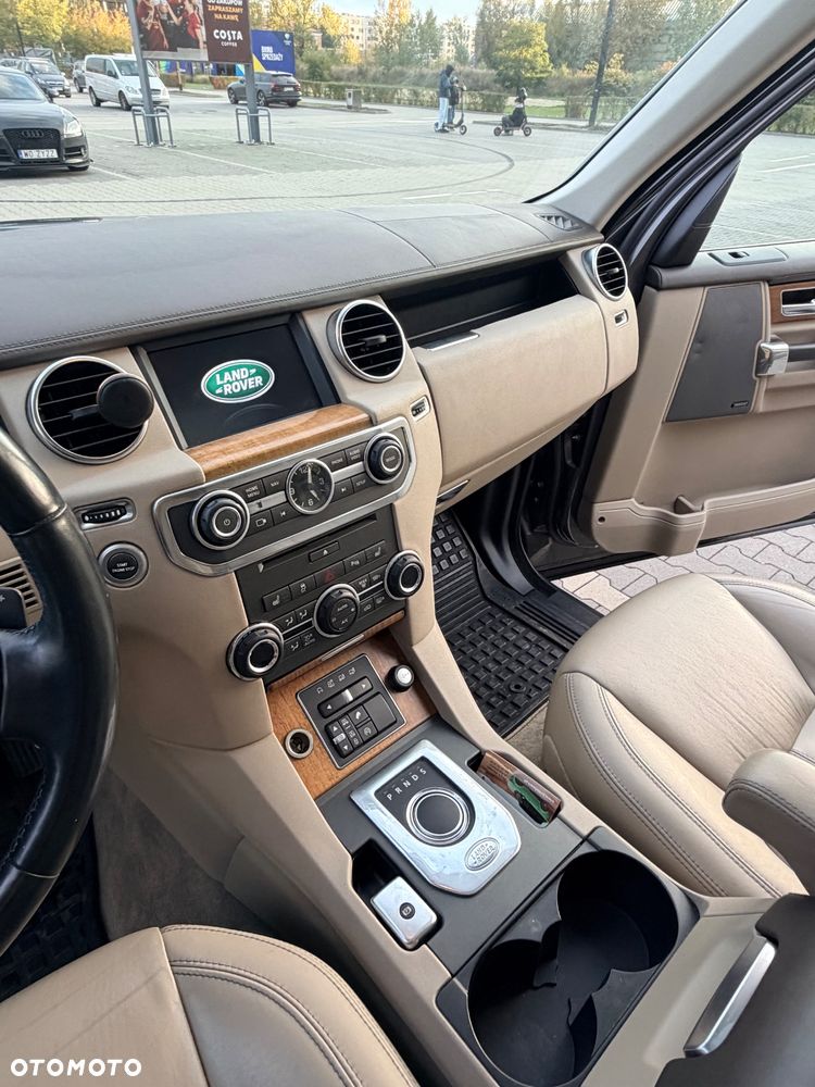 Land Rover Discovery ver-3-0-v6-sc-landmark - 18