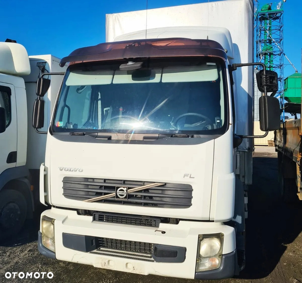 Volvo FL240