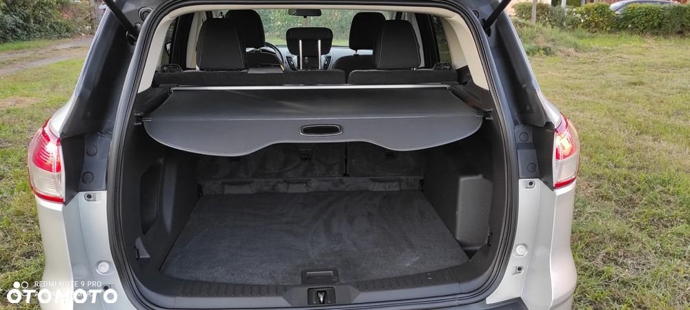 Ford Kuga - 39