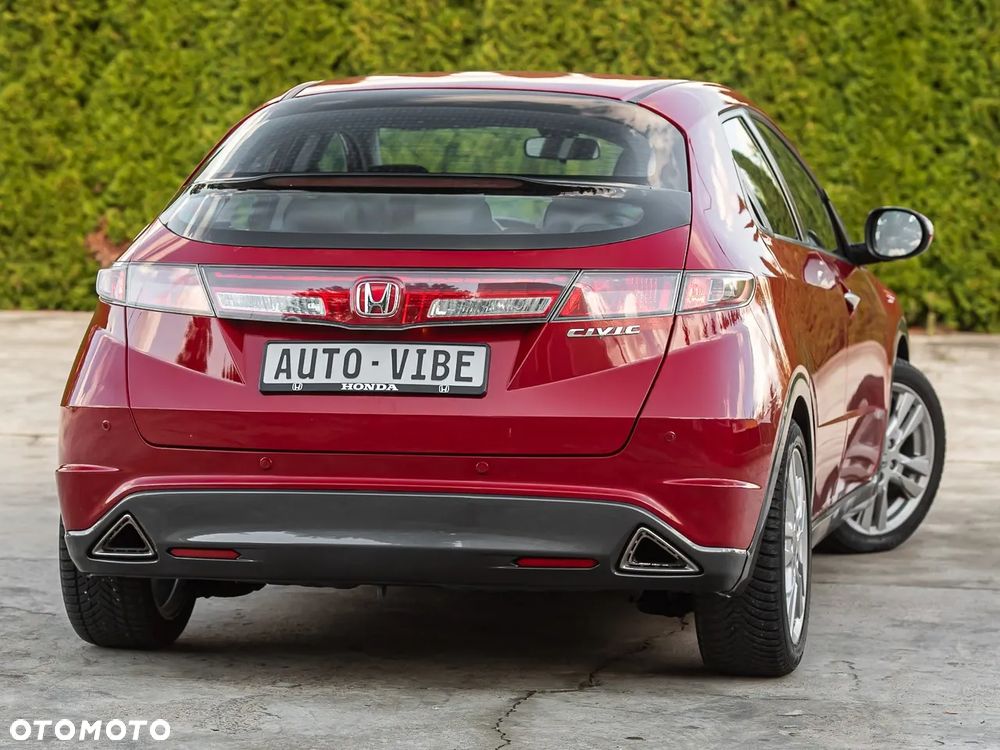 Honda Civic 1.8i-VTEC Sport - 12
