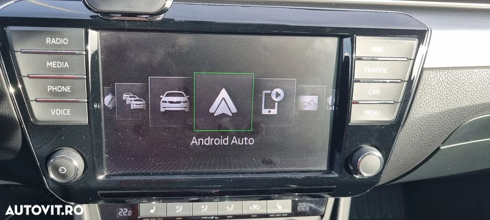 Skoda Superb 2.0 TDI DSG 4X4 Style - 26