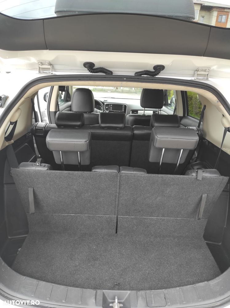 Mitsubishi Outlander 2.2 DI-D 2WD Invite - 18