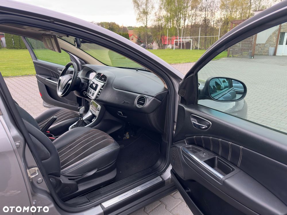 Lancia Delta 2.0 MultiJet 16v Platino - 10