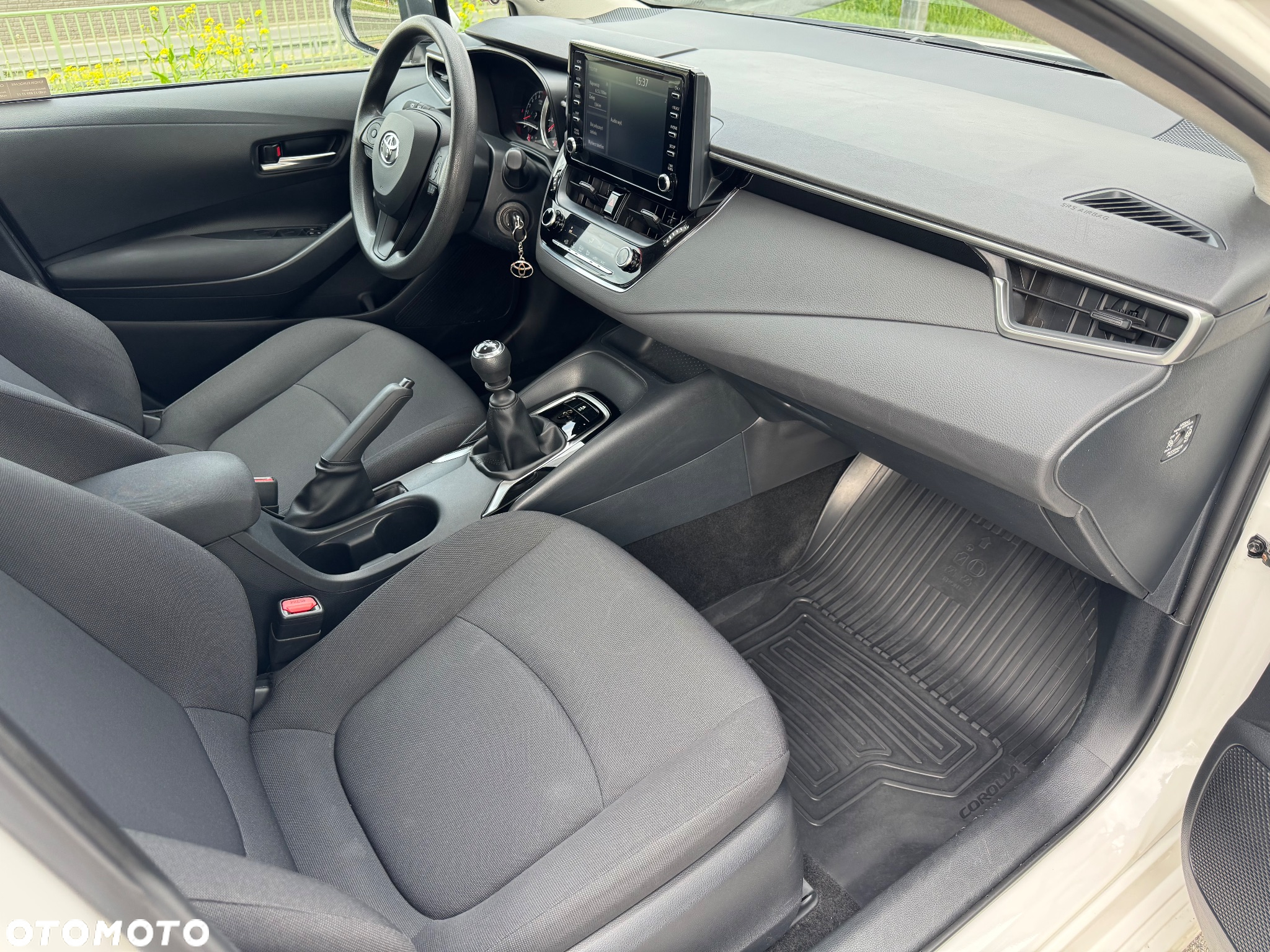 Toyota Corolla 1.5 Comfort - 6