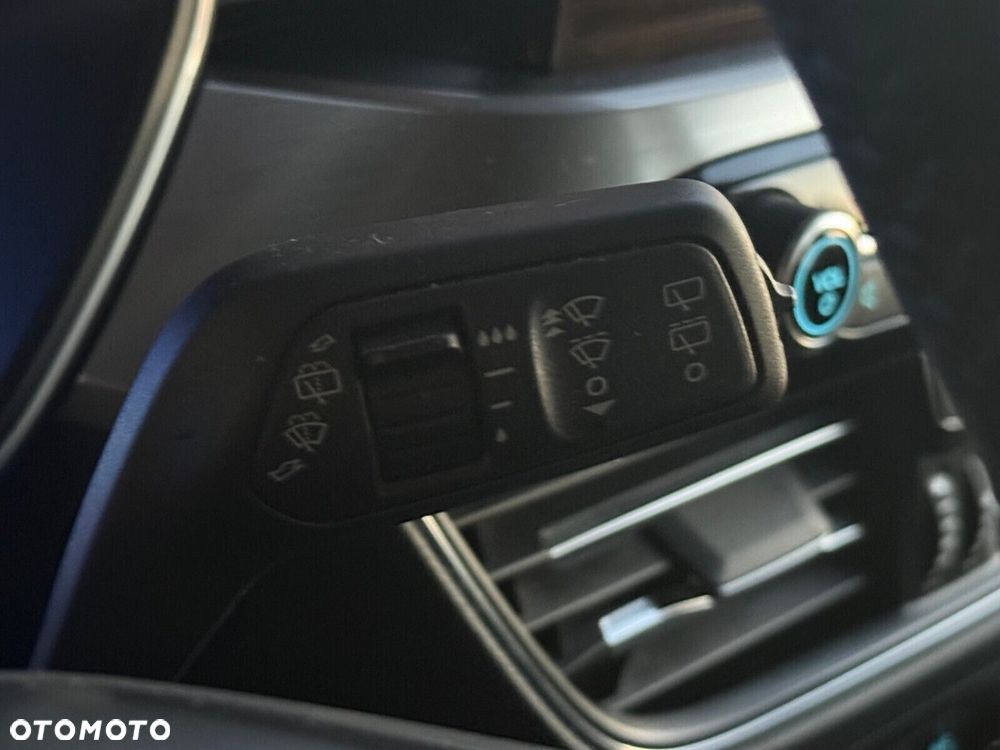 Ford Kuga - 20