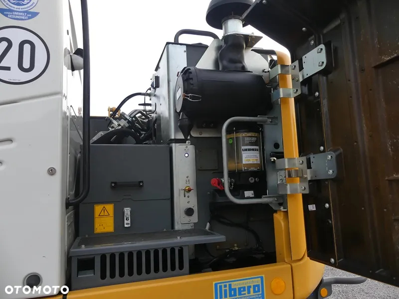 Liebherr A914 Compact / z Niemiec / 7740mtg / - 19