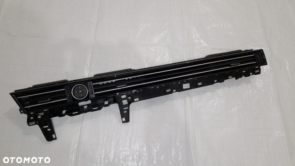 VW Passat B8 Arteon Kratka nawiewu konsoli 3G1858416F - 1