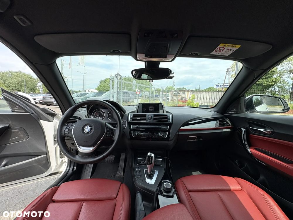 BMW Seria 1 118i Sport Line - 21