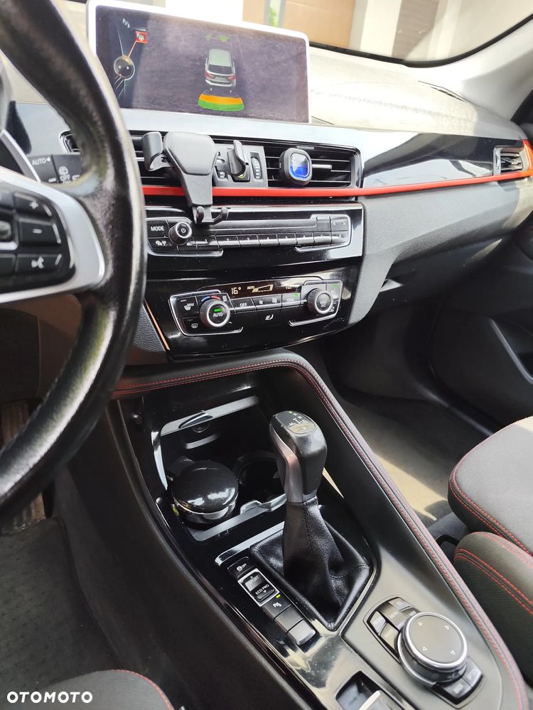 BMW X1 sDrive18d Sport Line - 12