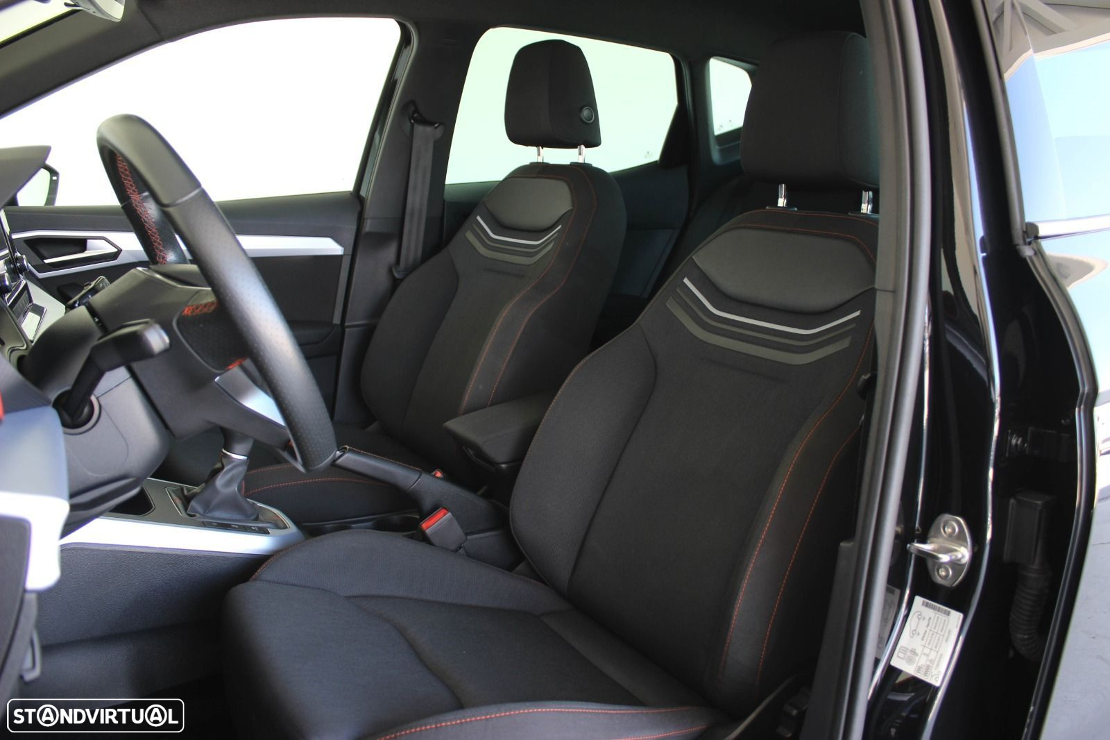 SEAT Arona 1.0 TSI FR - 35