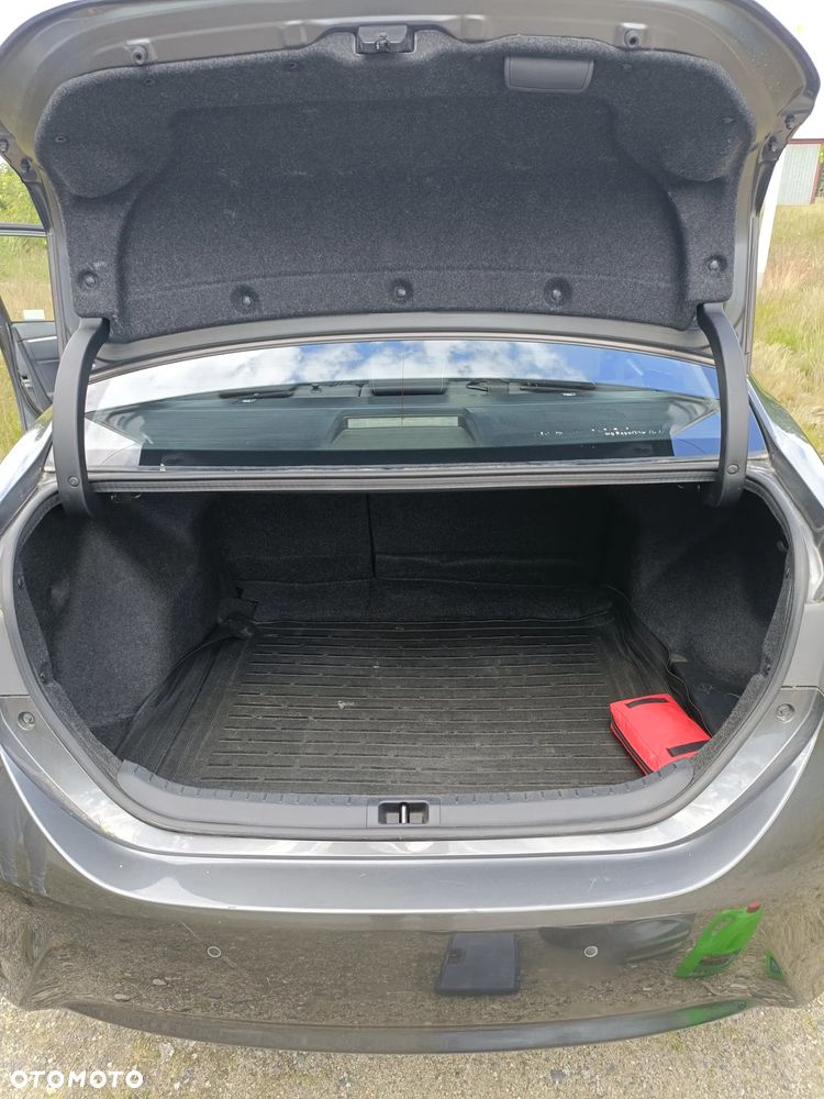 Toyota Corolla 1.6 Comfort - 11