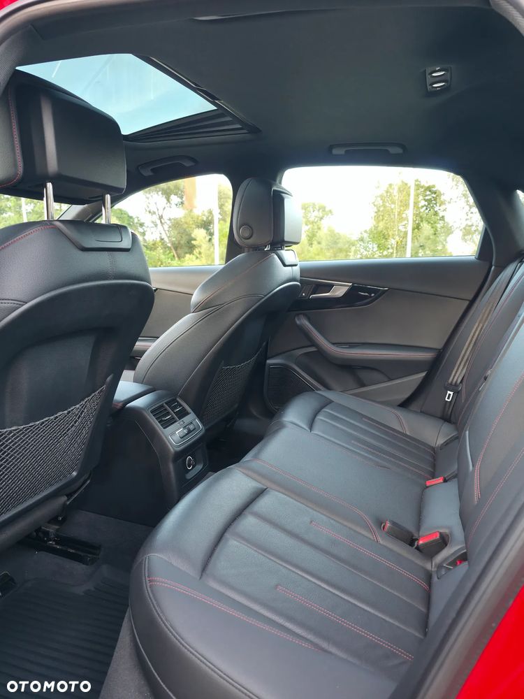 Audi A4 Limousine - 12