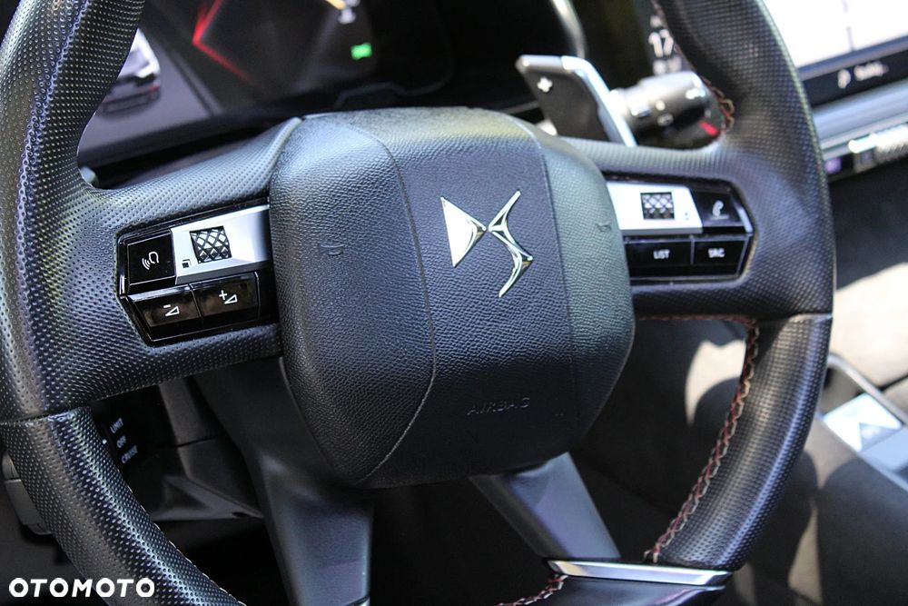 DS Automobiles DS 7 Crossback - 27