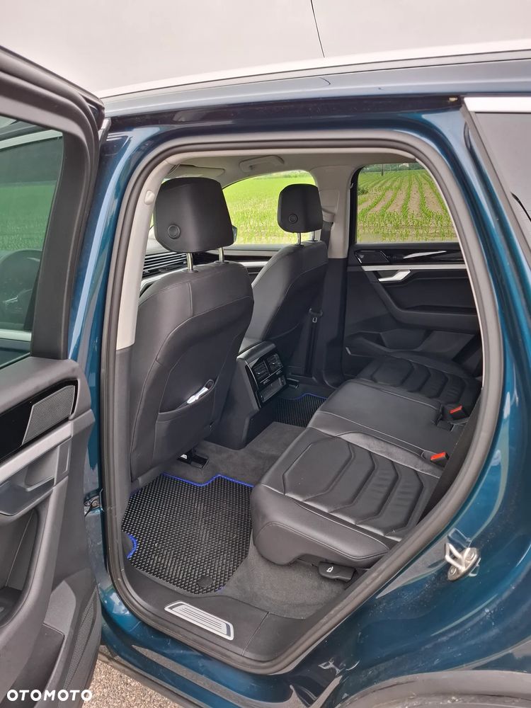 Volkswagen Touareg 3.0 V6 TDI 4Motion Elegance - 5