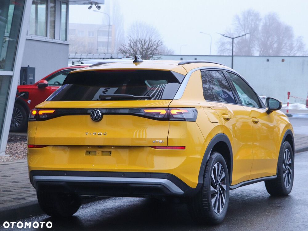Volkswagen T-Roc - 6