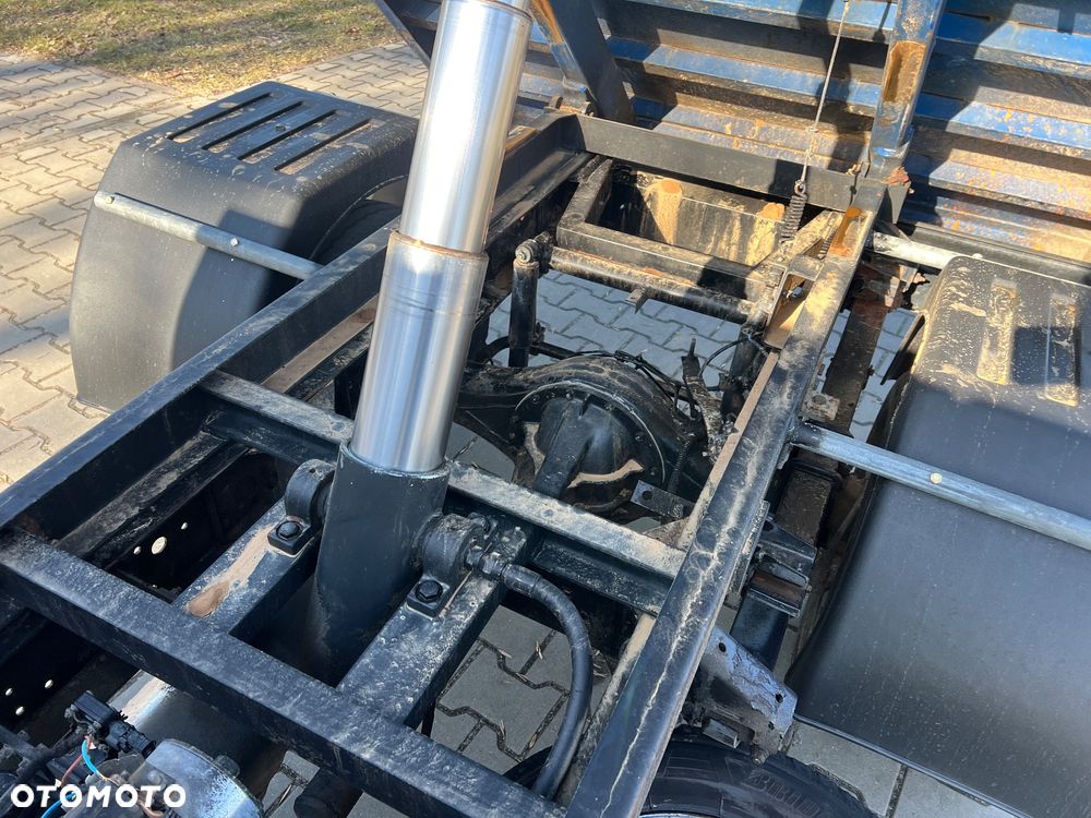 Mitsubishi Canter - 14