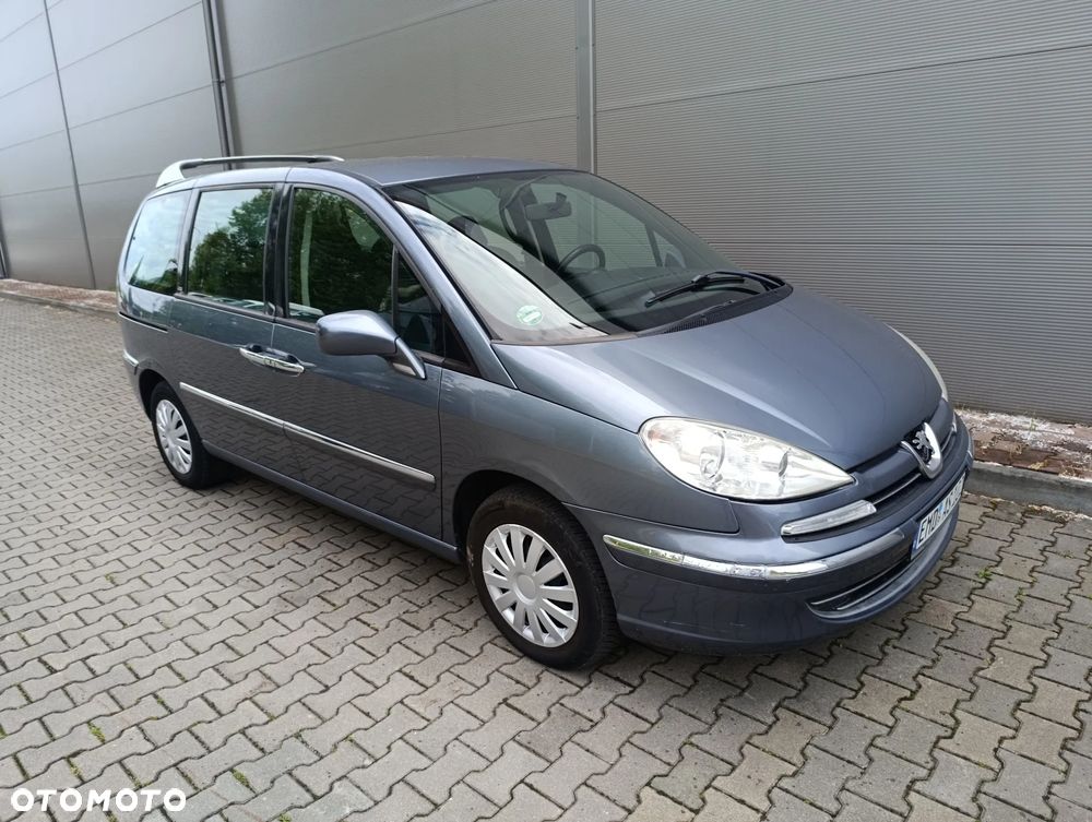 Peugeot 807 2.0 HDi Trendy - 2