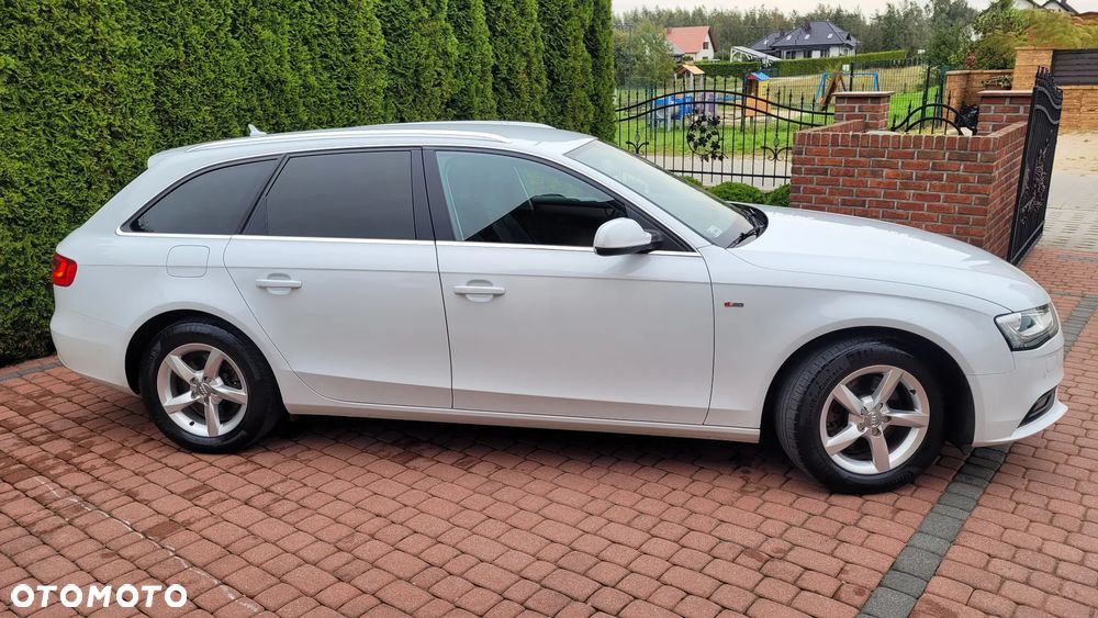 Audi A4 Avant 2.0 TDI Limited Edition - 3