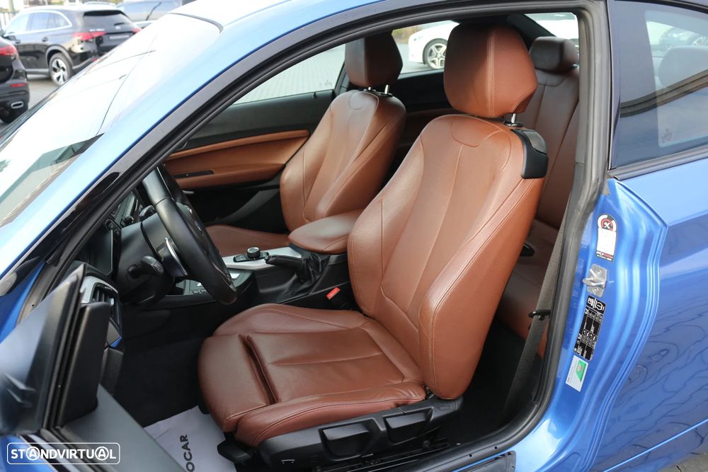 BMW 225 d Coupe Pack M Auto - 11