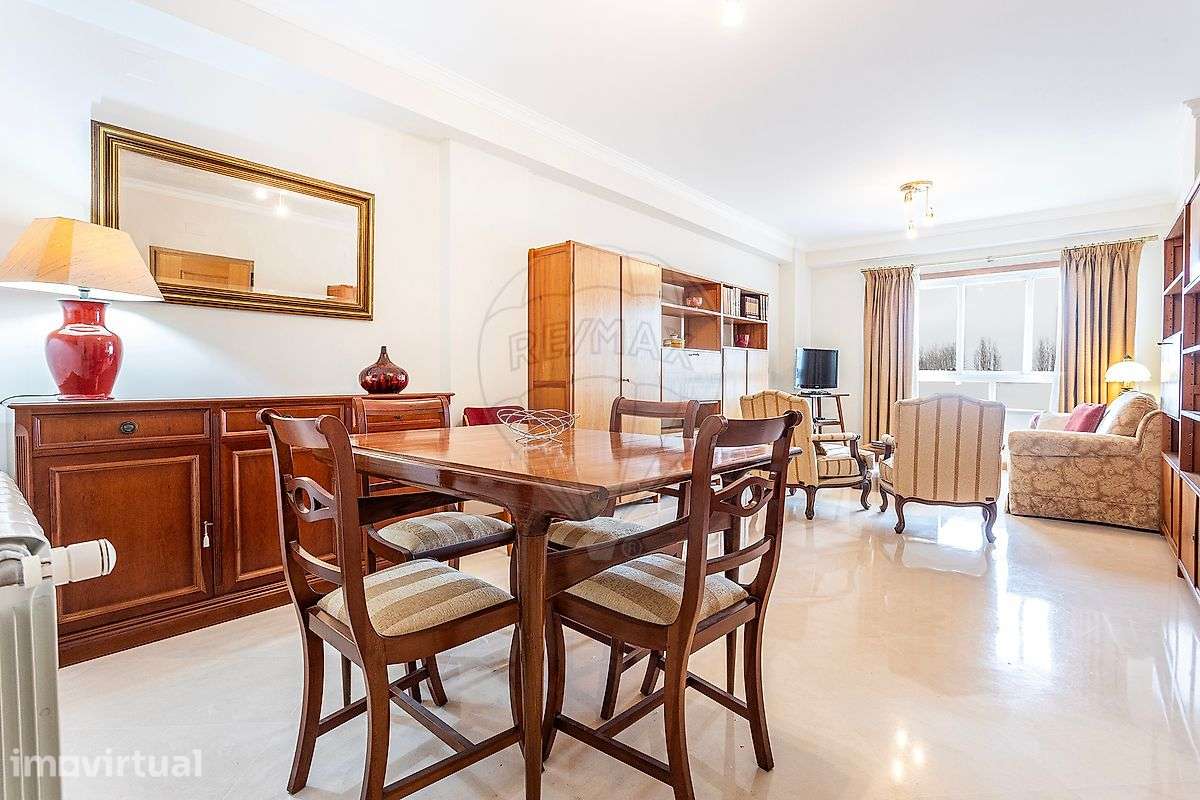 Apartamento T1 para arrendamento - Grande imagem: 2/46
