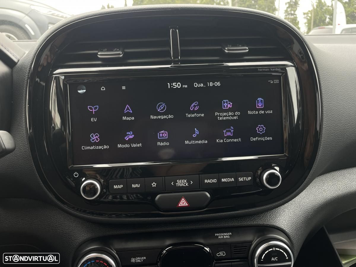 Kia e-Soul Vision - 29