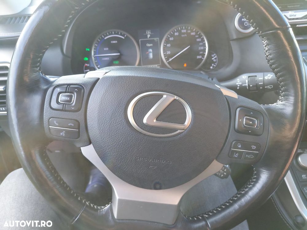 Lexus Seria NX 300h Luxury - 29