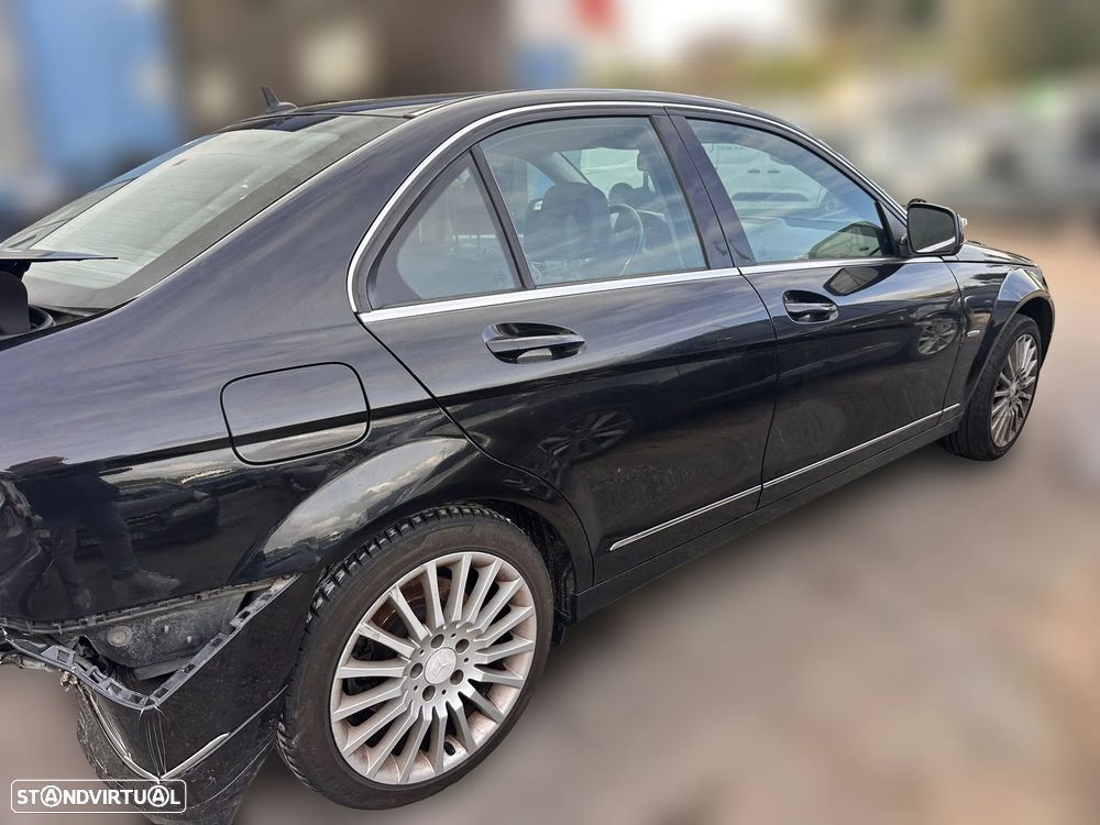 MERCEDES-BENZ Classe C Sedan (W204) C 220 CDI 2.2 Diesel 170 cv  125 kW 2007 - 2008 OM 646.811 para peças - 7