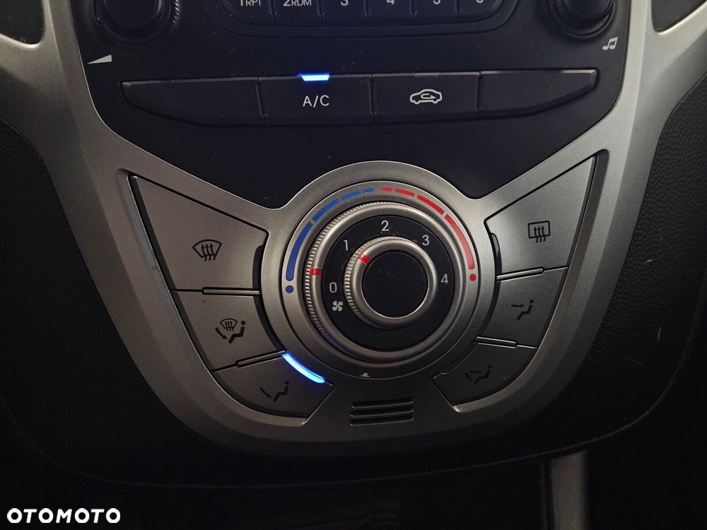 Hyundai ix20 1.4 BlueDrive Comfort - 18