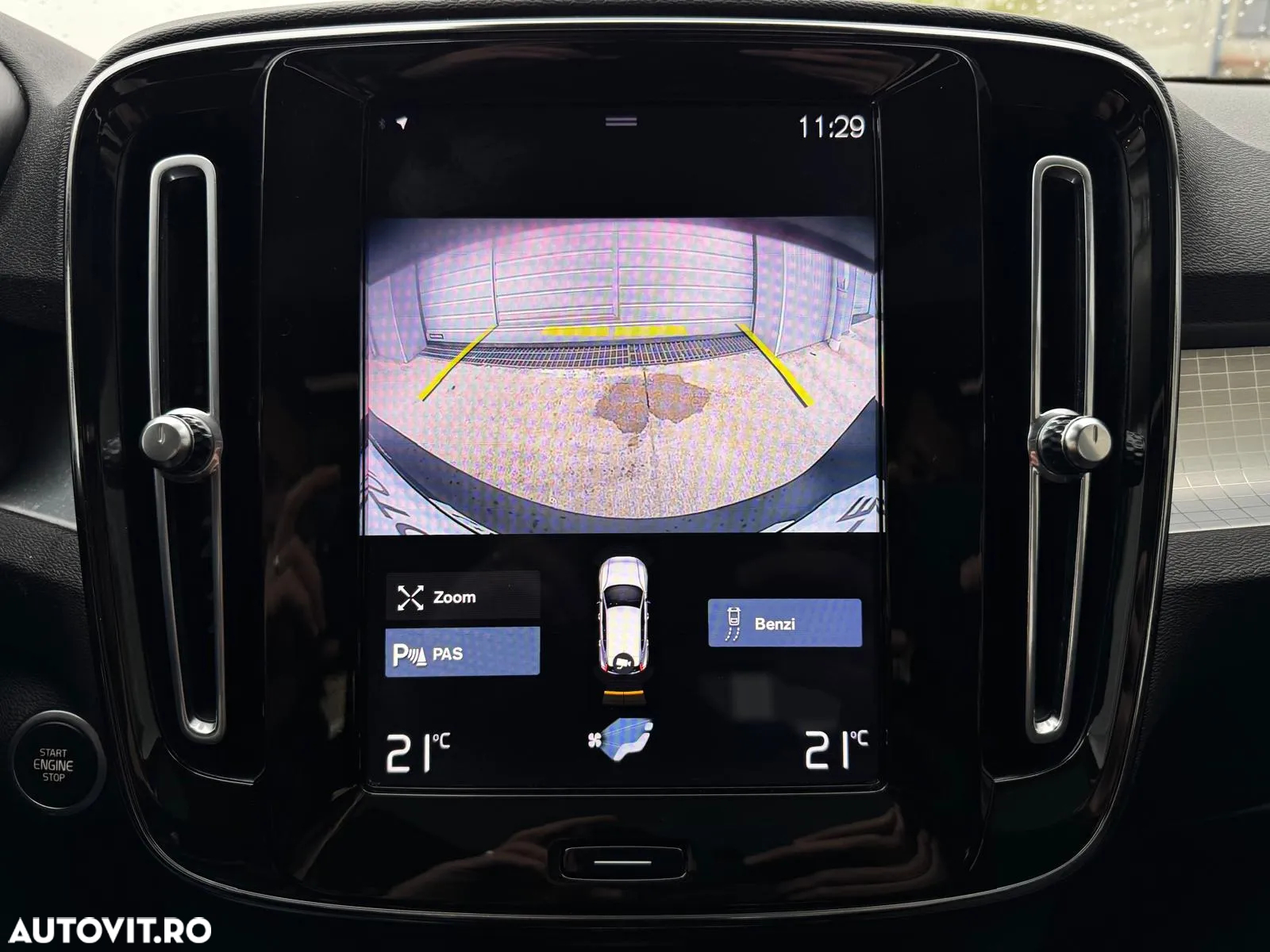 Volvo XC 40 T2 AT8 Momentum - 20