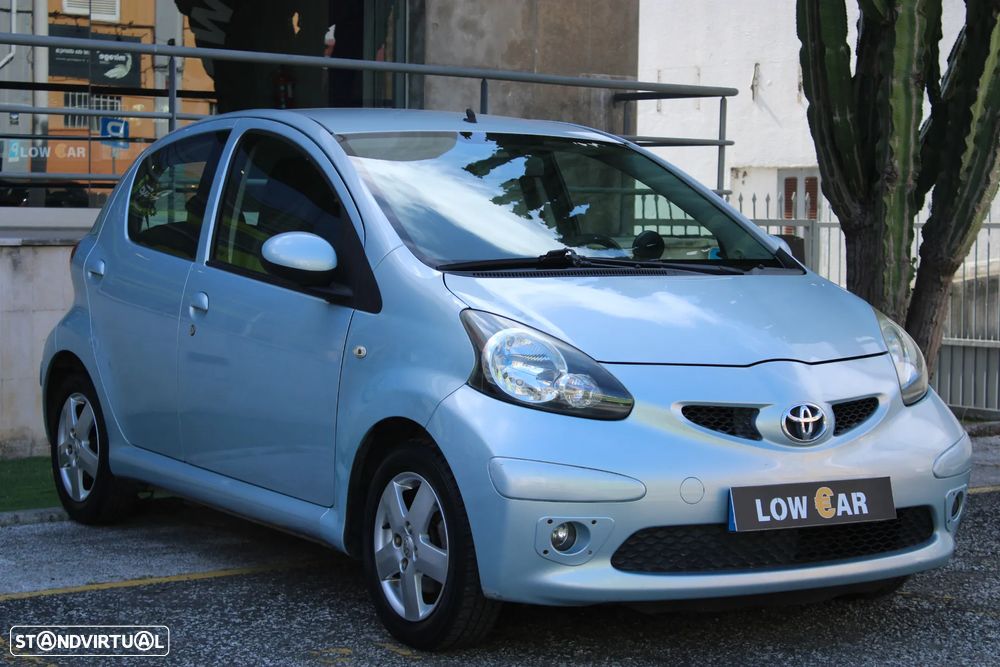 Toyota Aygo 1.0 + AC+VSC - 7