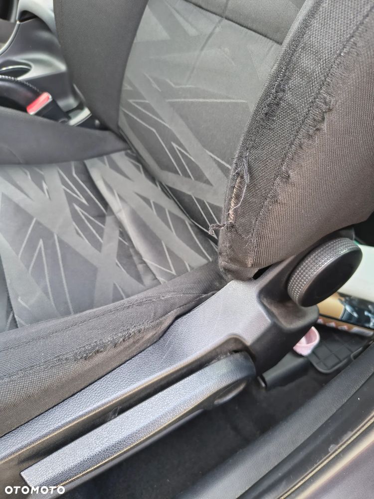 Kia Ceed 1.6 CRDi L - 15