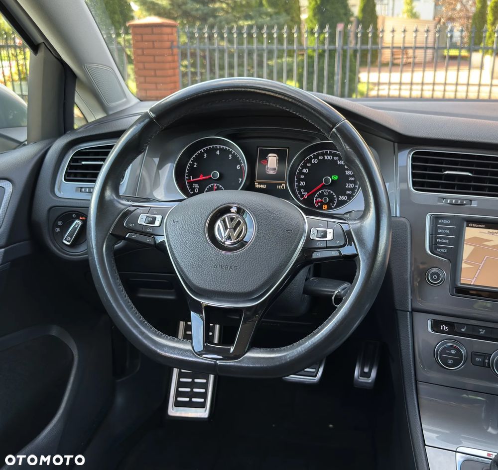 Volkswagen Golf - 19