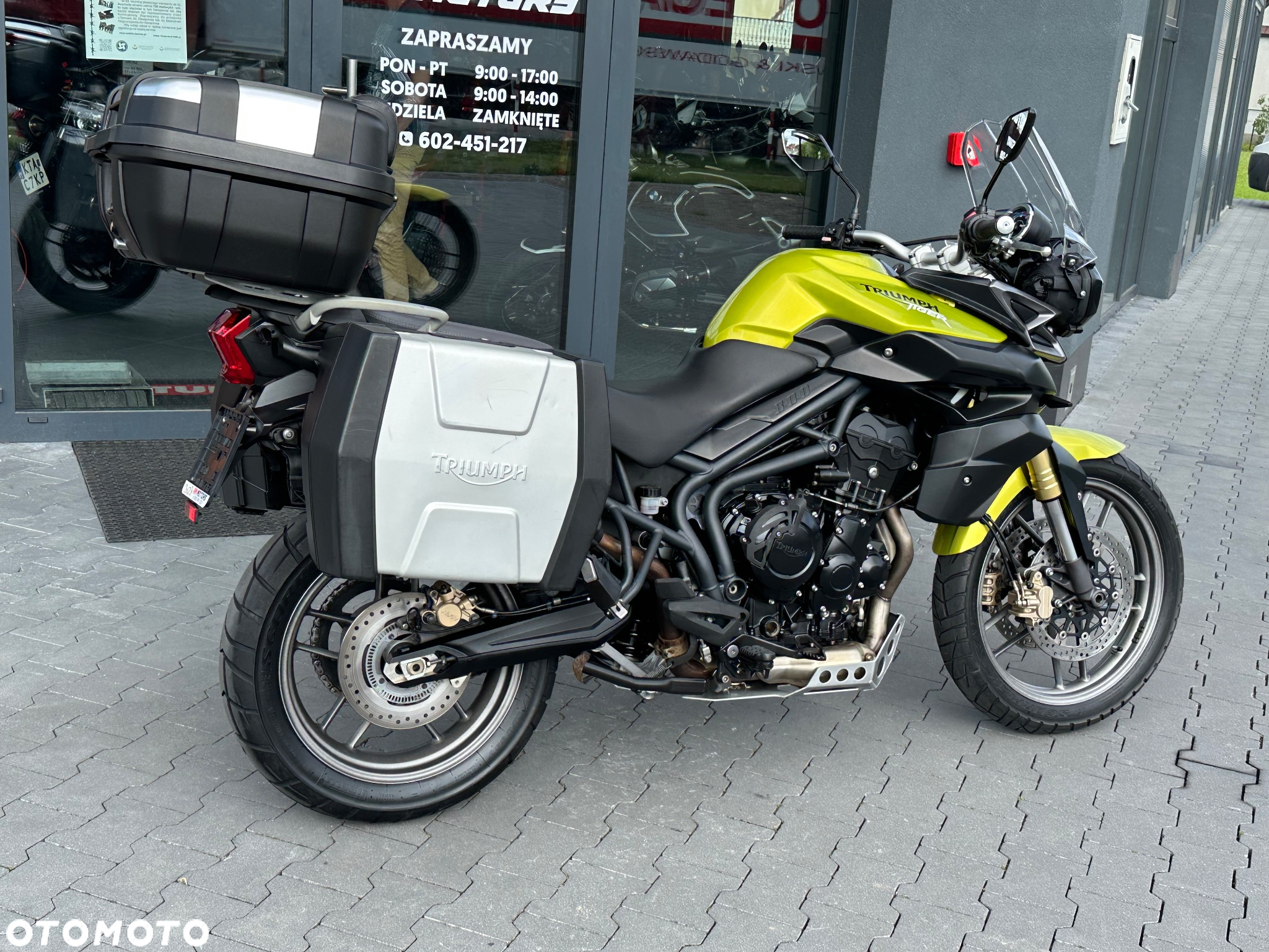 Triumph Tiger - 4