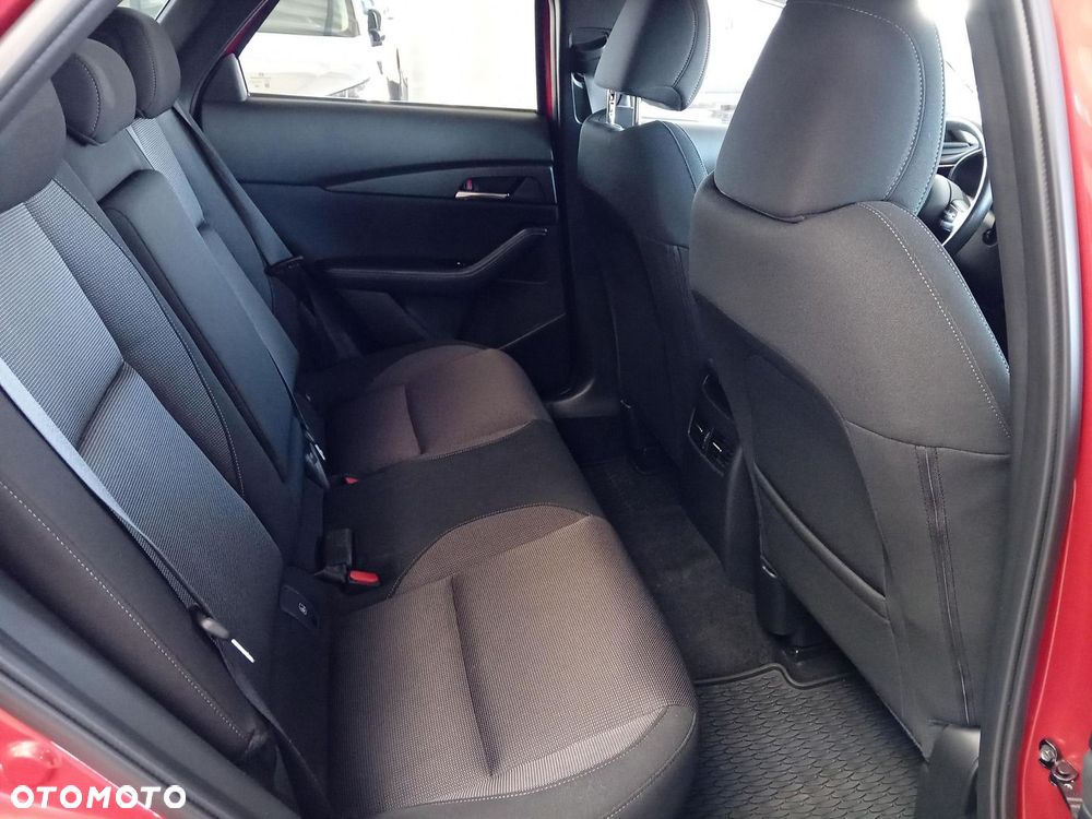 Mazda CX-30 - 12