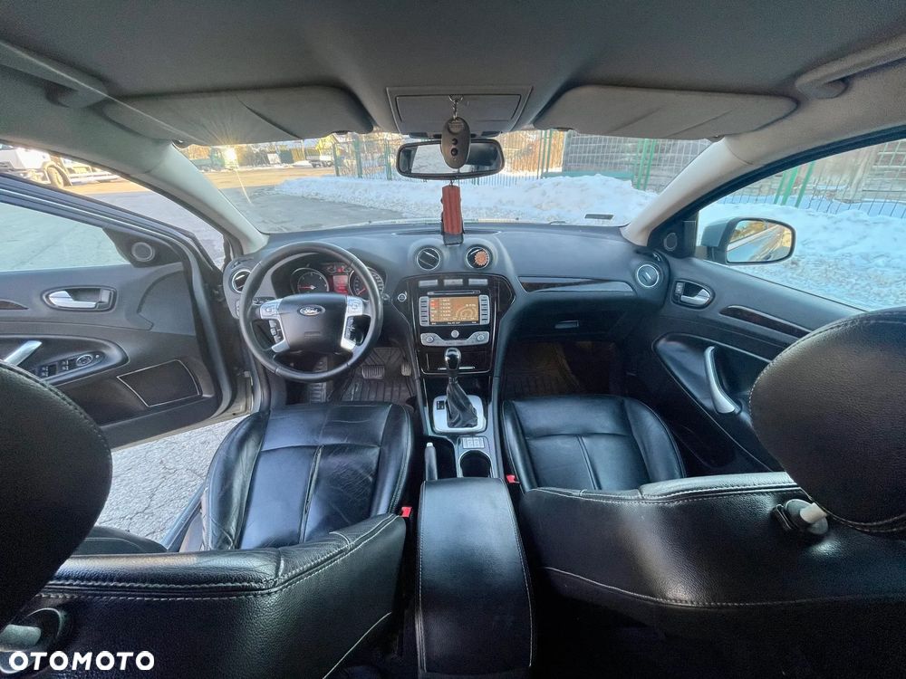 Ford Mondeo 2.0 TDCi Ghia - 30