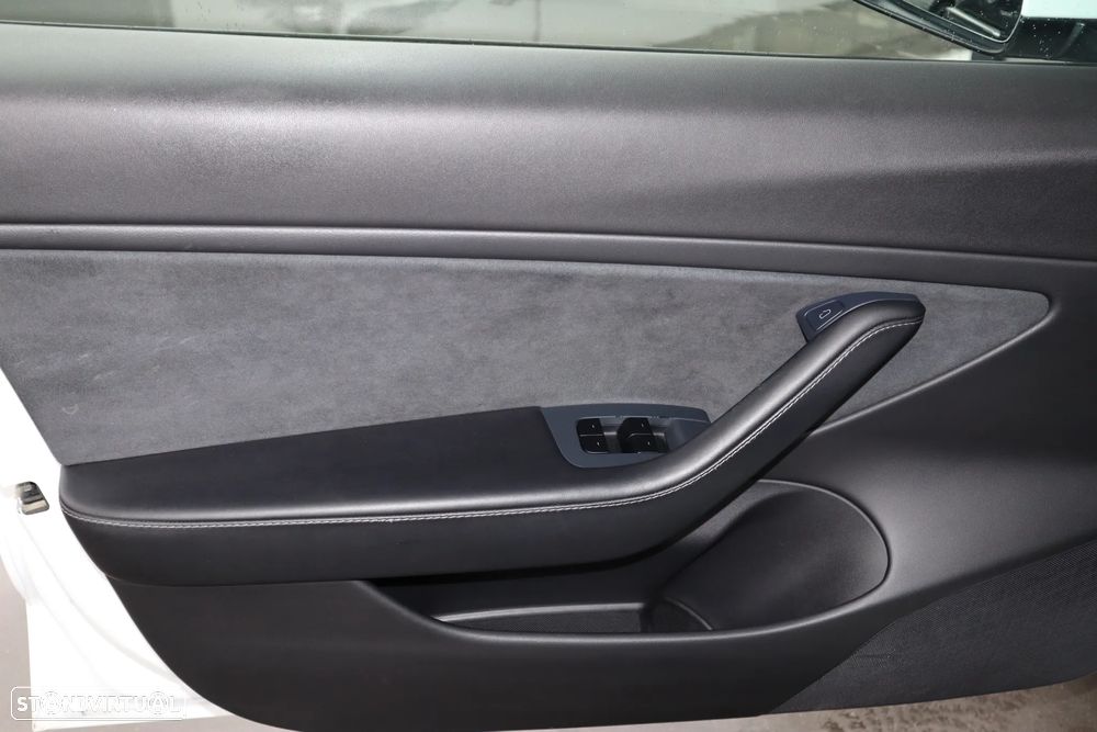 Tesla Model 3 Long Range AWD Dual Motor - 15