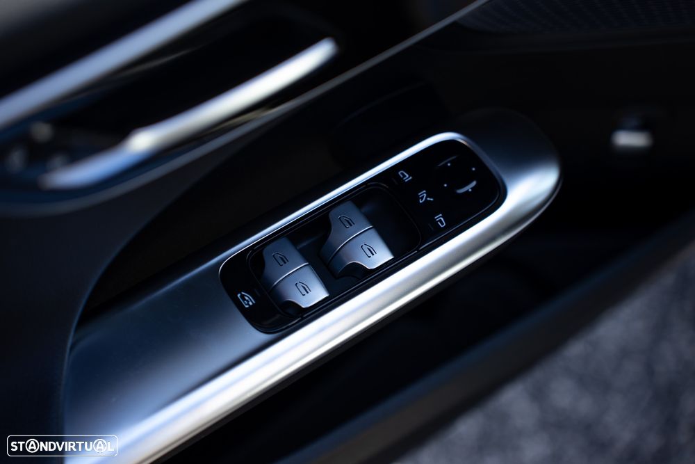 Mercedes-Benz C 180 9G-TRONIC Avantgarde Advanced - 12