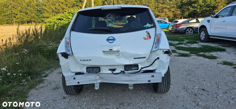 Nissan Leaf - 4