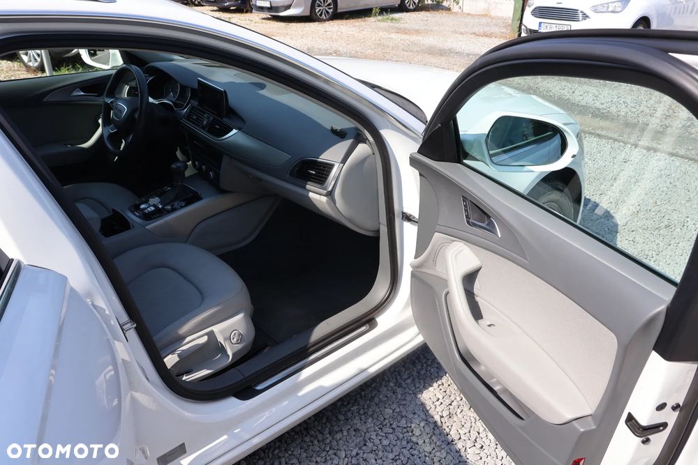 Audi A6 Avant - 13