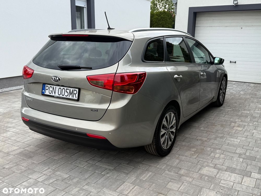 Kia Ceed 1.6 CRDi XL - 4