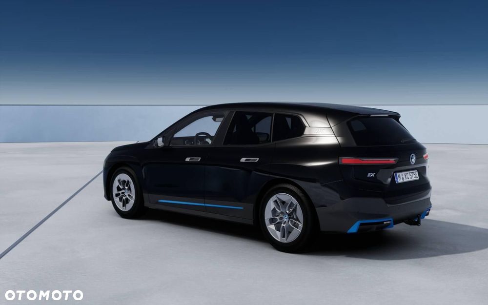 BMW iX xDrive40 76.6kWh Signature - 2