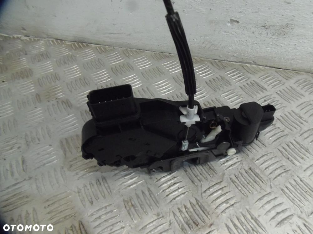LAND ROVER DISCOVERY IV 3.0 TDV6 2010-2016 ZAMEK PRAWY TYŁ DRZWI 10PIN - 3