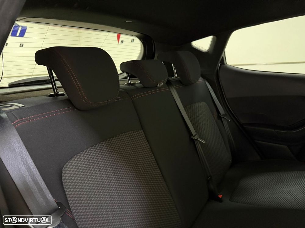 Ford Fiesta 1.0 EcoBoost ST-Line - 41